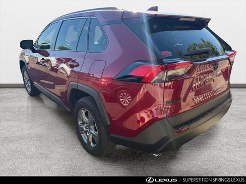 Used 2024 Toyota RAV4 XLE w/ Convenience Package AWD/4WD image 4