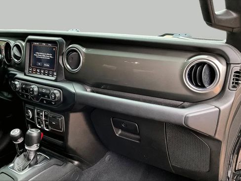 Certified 2023 Jeep Wrangler Unlimited Sahara AWD/4WD image 19