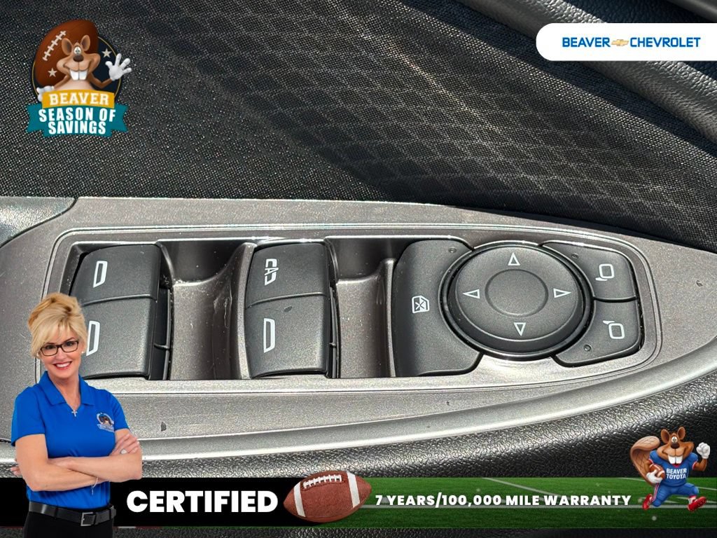Used 2022 Chevrolet Malibu LT FWD image 27