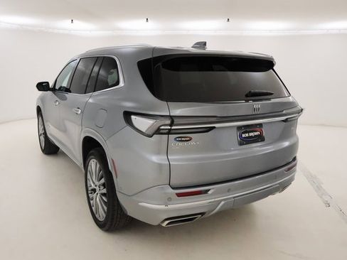 Certified 2025 Buick Enclave Avenir w/ Super Cruise Package image 27