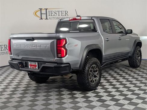 Certified 2024 Chevrolet Colorado ZR2 w/ ZR2 Convenience Package III image 7