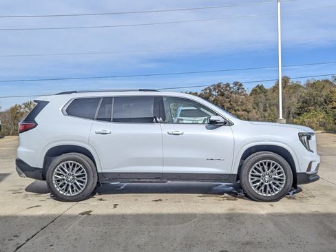 New 2026 GMC Acadia Denali w/ Super Cruise Package image 6