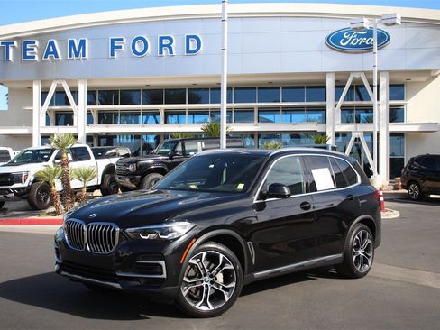 Used 2023 BMW X5 sDrive40i w/ Parking Assistance Package image 2