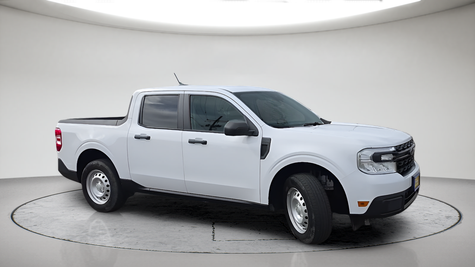 Certified 2022 Ford Maverick XL w/ Equipment Group 100A Standard AWD/4WD image 4