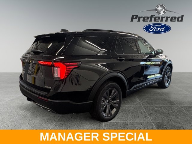 Used 2026 Ford Explorer Active w/ Active Comfort Package AWD/4WD image 17