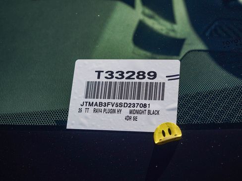 Certified 2025 Toyota RAV4 SE w/ Weather & Moonroof Package image 31