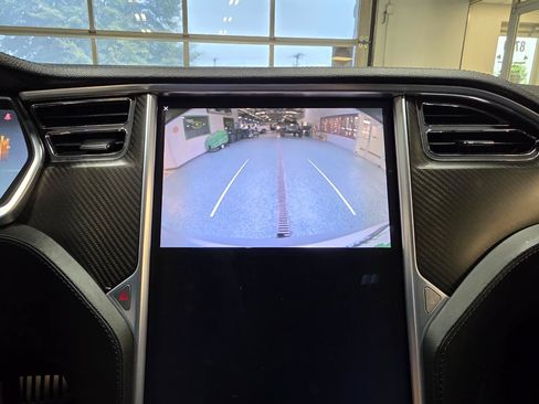 Used 2013 Tesla Model S Performance RWD image 33