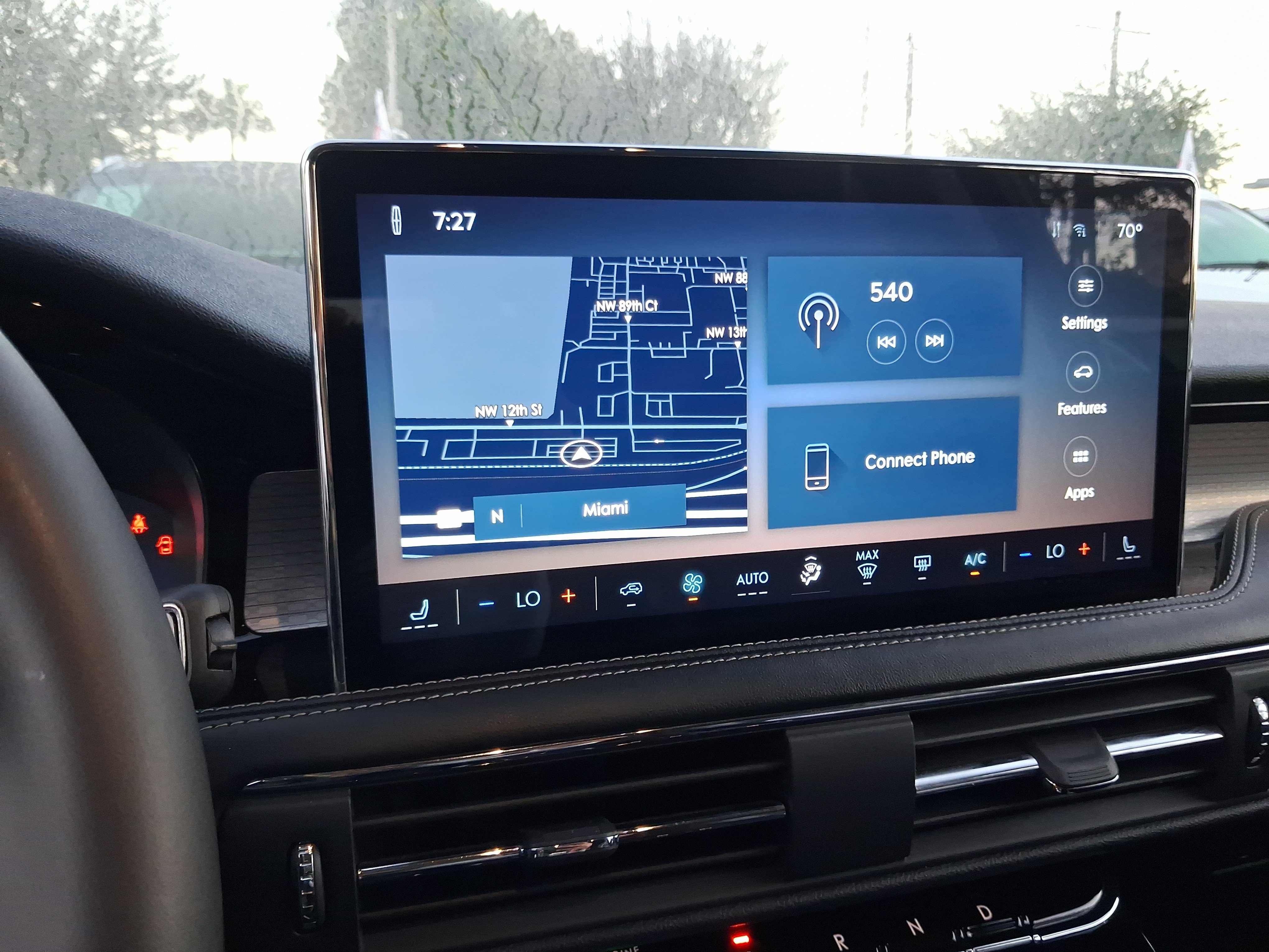 Certified 2023 Lincoln Corsair FWD image 17