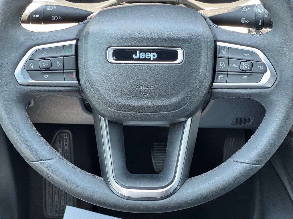 Used 2023 Jeep Compass Limited AWD/4WD image 21
