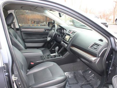 Used 2015 Subaru Outback 3.6R Limited image 14