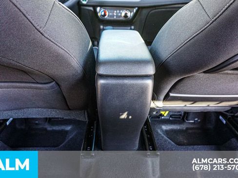 Used 2025 Chevrolet TrailBlazer LT image 31