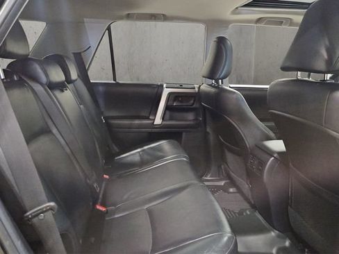 Used 2010 Toyota 4Runner Limited AWD/4WD image 21