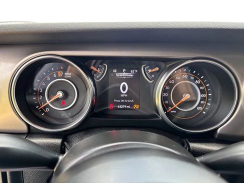 Used 2021 Jeep Gladiator Sport AWD/4WD image 14