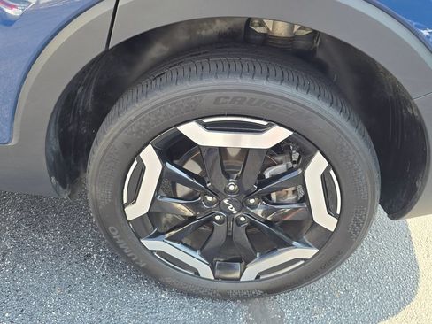Certified 2025 Kia Telluride S FWD image 15