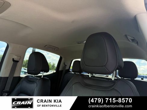 Used 2018 GMC Canyon SLT w/ Driver Alert Package AWD/4WD image 22