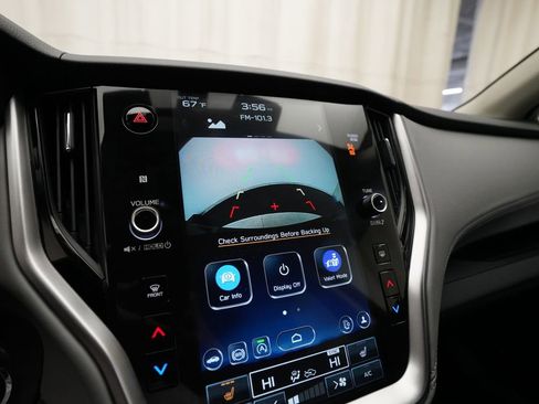 Used 2025 Subaru Outback Premium w/ Popular Package #1A image 21