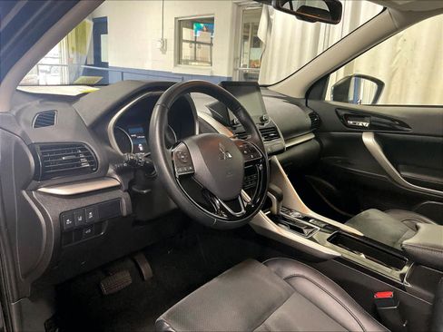 Used 2025 Mitsubishi Eclipse Cross SE AWD/4WD image 8