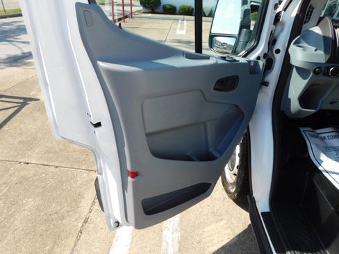 Used 2019 Ford Transit 150 130 Medium Roof image 6