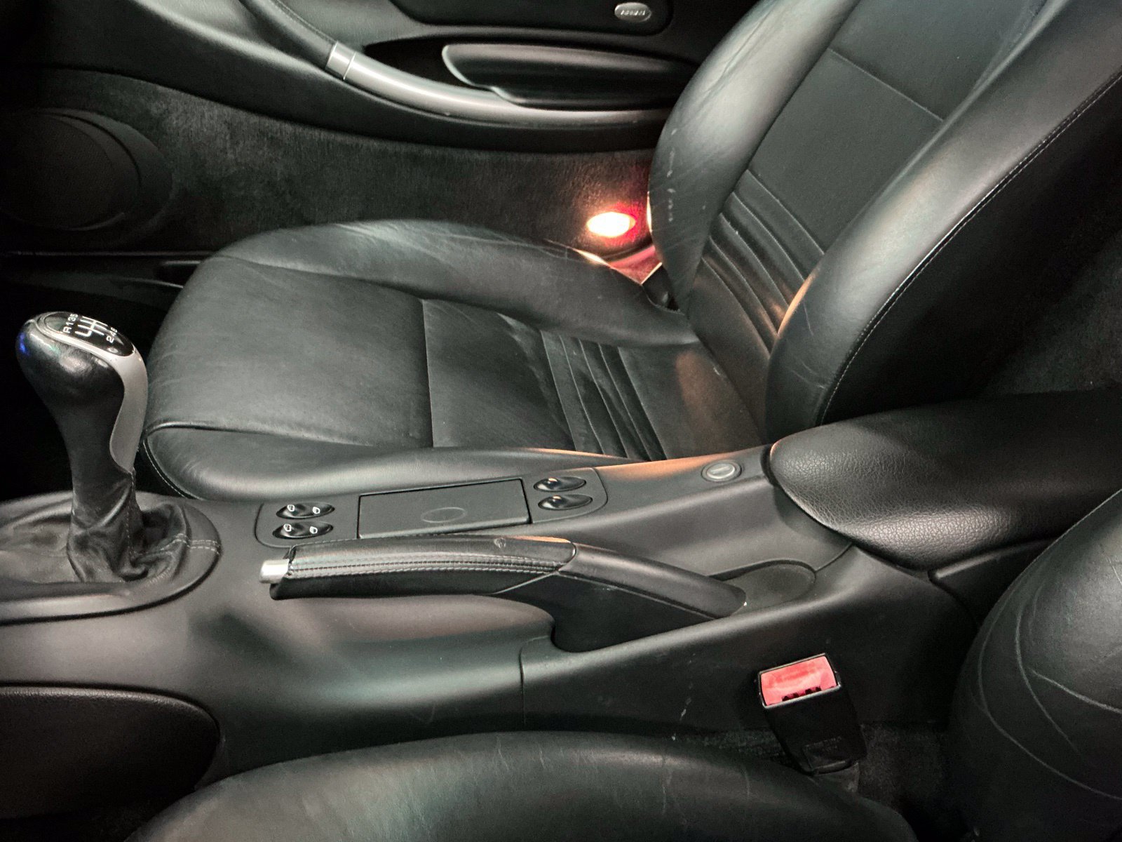 Used 2002 Porsche Boxster S RWD image 33