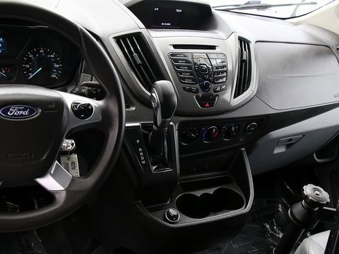 Used 2018 Ford Transit 250 Base image 12