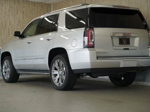 Used 2016 GMC Yukon Denali w/ Open Road Package AWD/4WD image 7