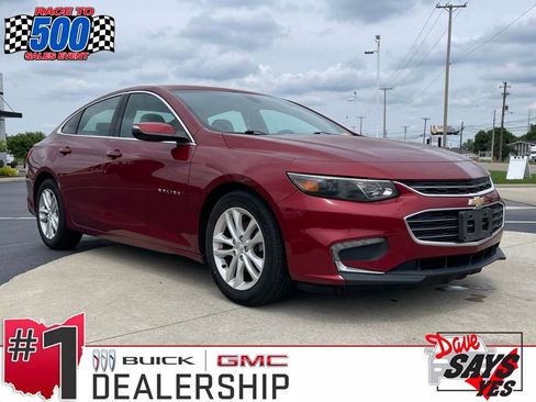 Used 2017 Chevrolet Malibu LT FWD image 1