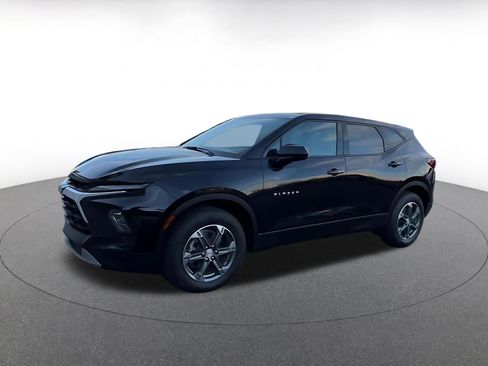 Used 2025 Chevrolet Blazer LT image 8