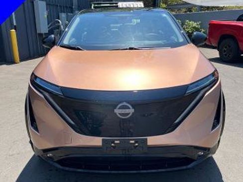 Certified 2023 Nissan Ariya FWD image 2