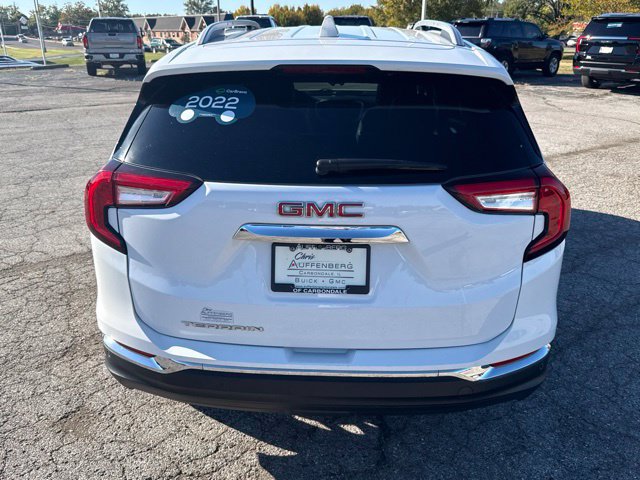 Certified 2022 GMC Terrain SLT w/ Infotainment Package II FWD image 4