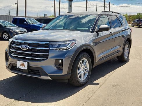 New 2026 Ford Explorer Active w/ Active Comfort Package RWD image 1