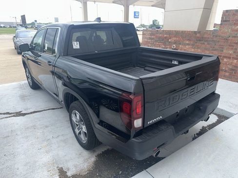 Certified 2025 Honda Ridgeline RTL image 2