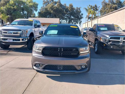 Used 2017 Dodge Durango R/T w/ Technology Group AWD/4WD image 2