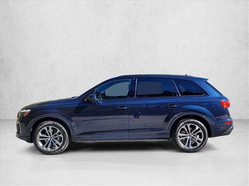 Used 2025 Audi Q7 Premium w/ Convenience Plus Package image 9
