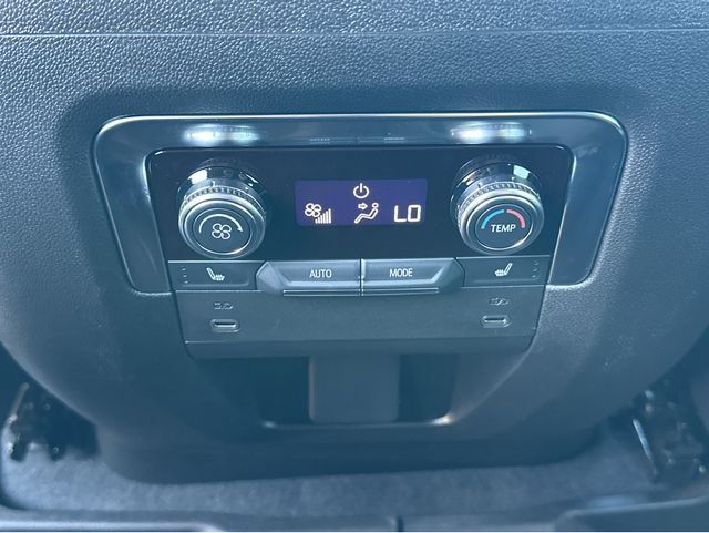 New 2026 GMC Yukon Denali w/ Sun & Power Step Package AWD/4WD image 8