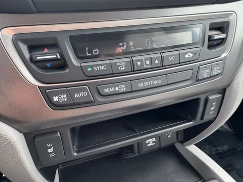 Used 2019 Honda Ridgeline RTL image 13