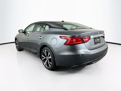 Used 2016 Nissan Maxima Platinum w/ Interior Lighting Package FWD image 5