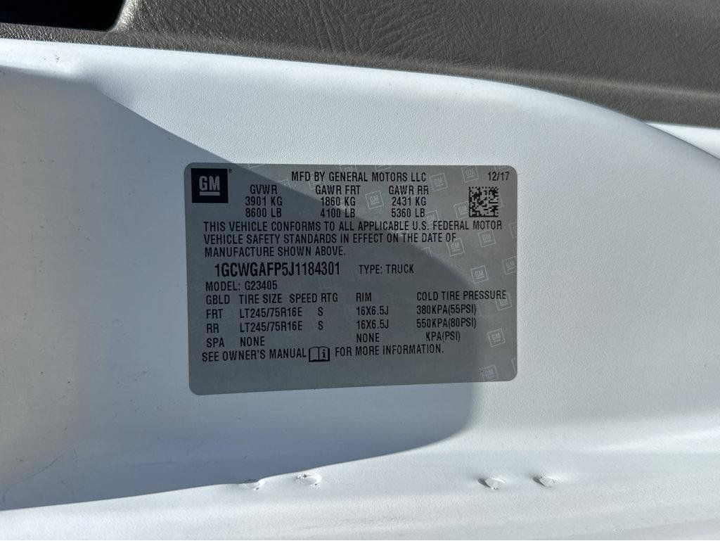 Used 2018 Chevrolet Express 2500 w/ Driver Convenience Package RWD image 39