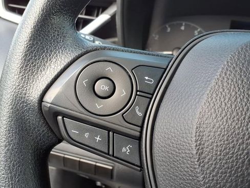 Used 2024 Toyota Corolla LE image 20