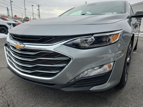 Used 2023 Chevrolet Malibu LT image 13