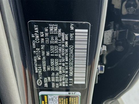 Certified 2025 Genesis GV80 2.5T Advanced image 33