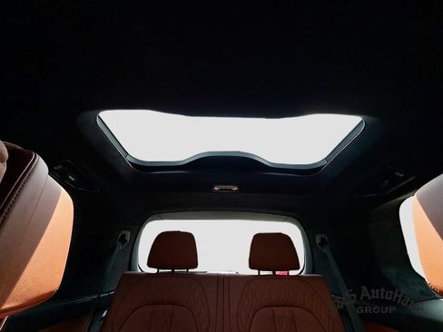 Used 2025 BMW X7 xDrive40i w/ Executive Package AWD/4WD image 32