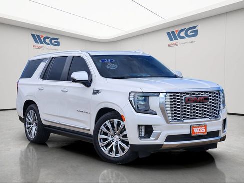 Used 2021 GMC Yukon Denali w/ Denali Ultimate Package AWD/4WD image 7