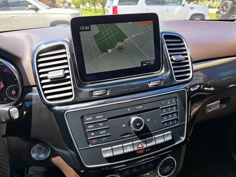 Used 2018 Mercedes-Benz GLE 350 4MATIC image 17