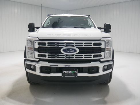 New 2026 Ford F550 4x4 Crew Cab image 12