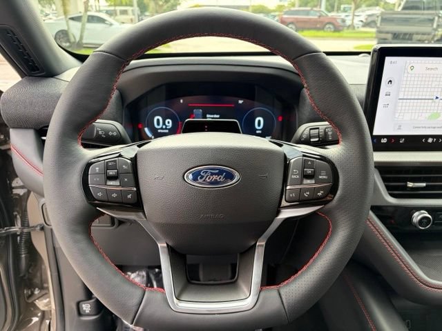 New 2026 Ford Explorer ST-Line w/ ST-Line Street Pack RWD image 18
