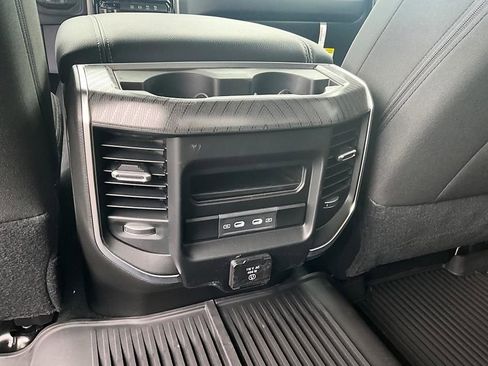 New 2026 RAM 3500 Big Horn AWD/4WD image 30