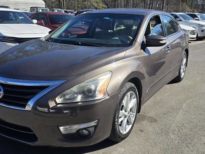 Used 2015 Nissan Altima 2.5 SL w/ Moonroof Package