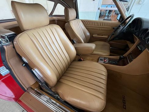 Used 1988 Mercedes-Benz 560 SL image 50