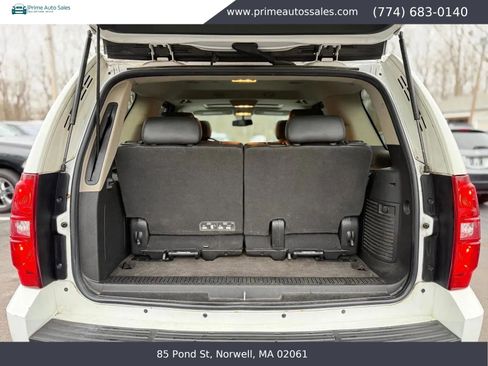 Used 2011 Chevrolet Tahoe LT w/ Luxury Package AWD/4WD image 9
