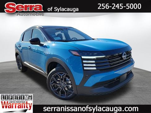 New 2025 Nissan Kicks SR w/ SR Premium Package FWD image 1